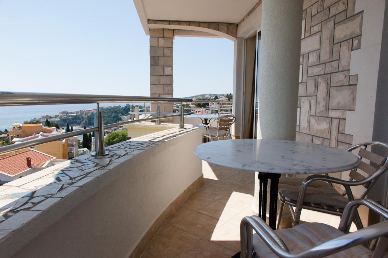 אולסינץ' Apartments Amina מראה חיצוני תמונה